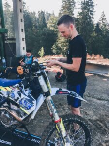 Serviz vzmetenja Sky racing suspension